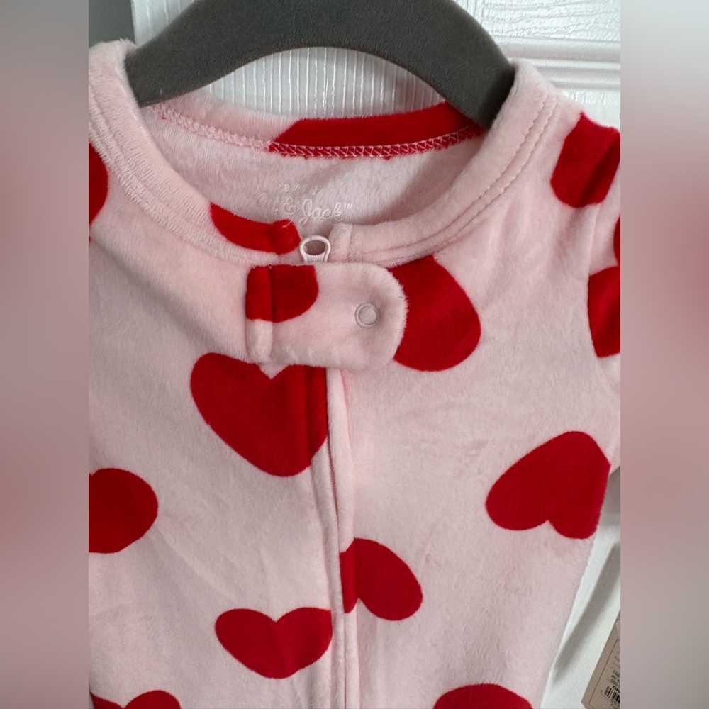Cat and jack. Pajamas for valentines day - Picture 5 of 6